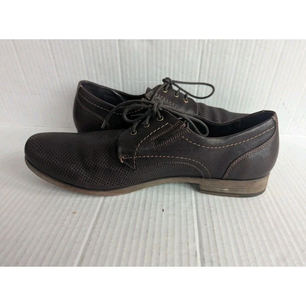 TJ Collection Men's Sz 43 Leather Derby Dress Shoes Brown Lace Up Ventilated